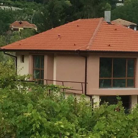 Presiqna Vendégház Balcsik