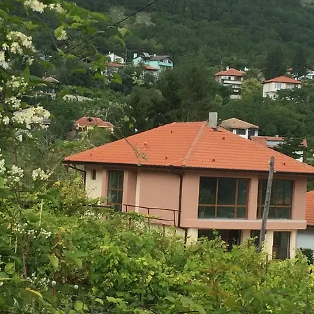 Casa de hóspedes Presiqna *